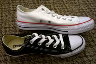 how to clean converse canvas