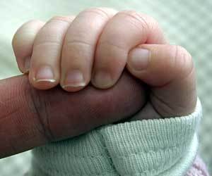 How to Clean a Baby's Fingernails » How To Clean 
